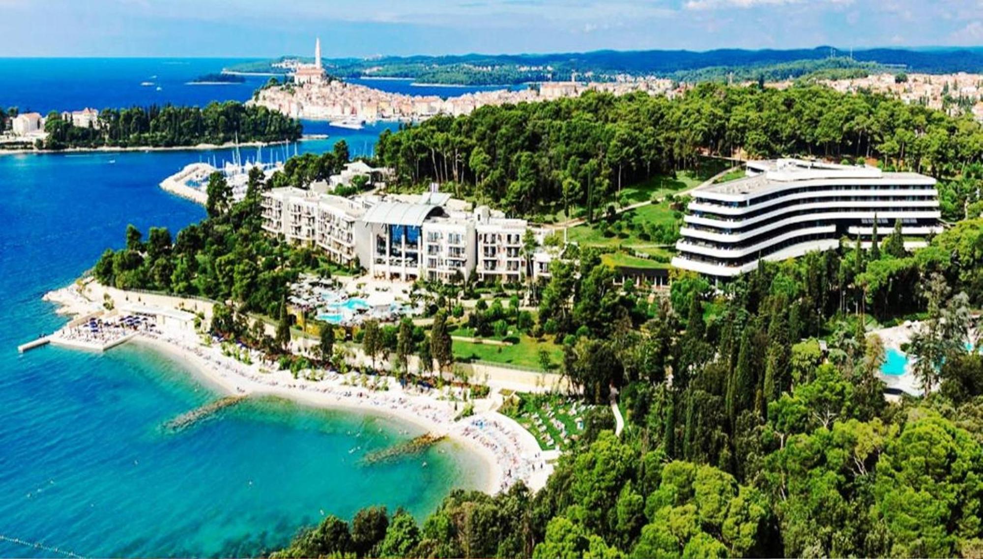 Renata Mare Apartments Ровінь Екстер'єр фото