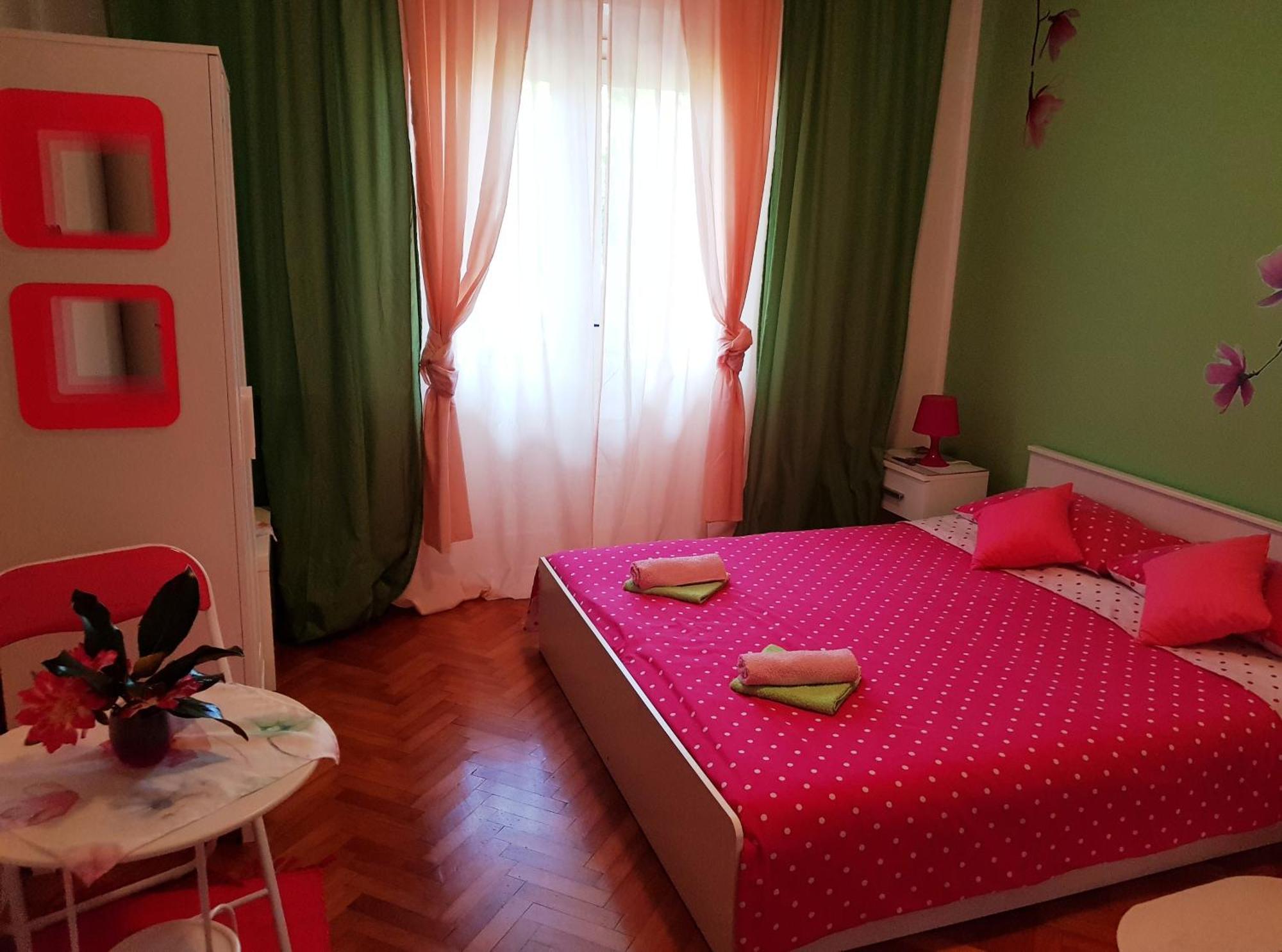Renata Mare Apartments Ровінь Екстер'єр фото