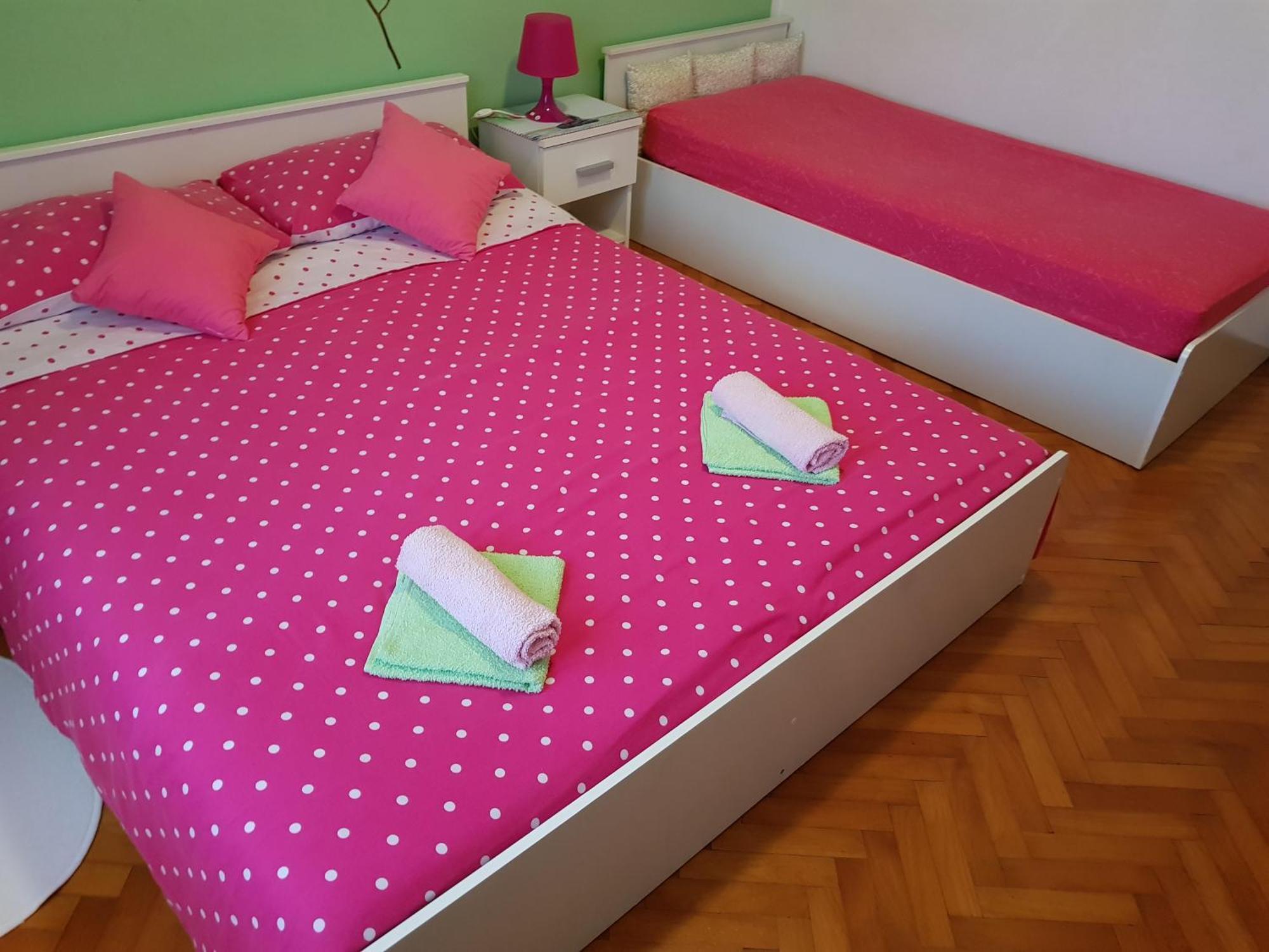 Renata Mare Apartments Ровінь Екстер'єр фото